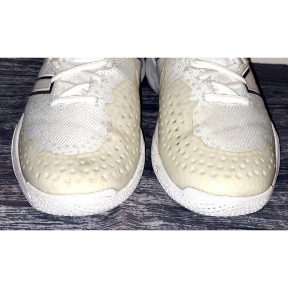 New Balance Mens Size 10.5 Fresh Foam Lav V2 White Laser Blue Sneakers MCHLAVL2 main image 9